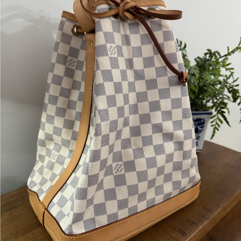 Louis Vuitton Damier Azur Zoe